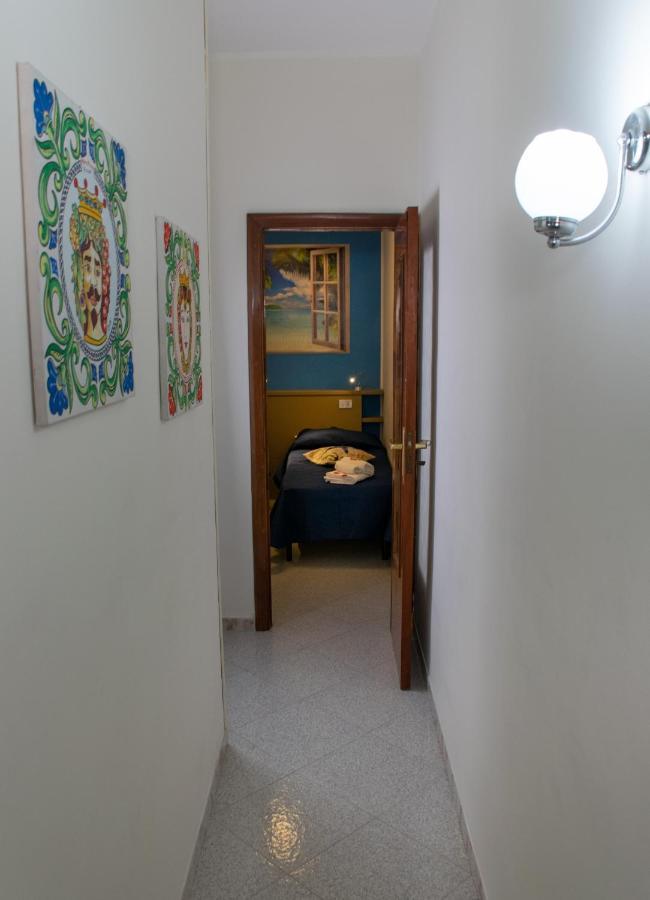Marierose House Sferracavallo Bagian luar foto